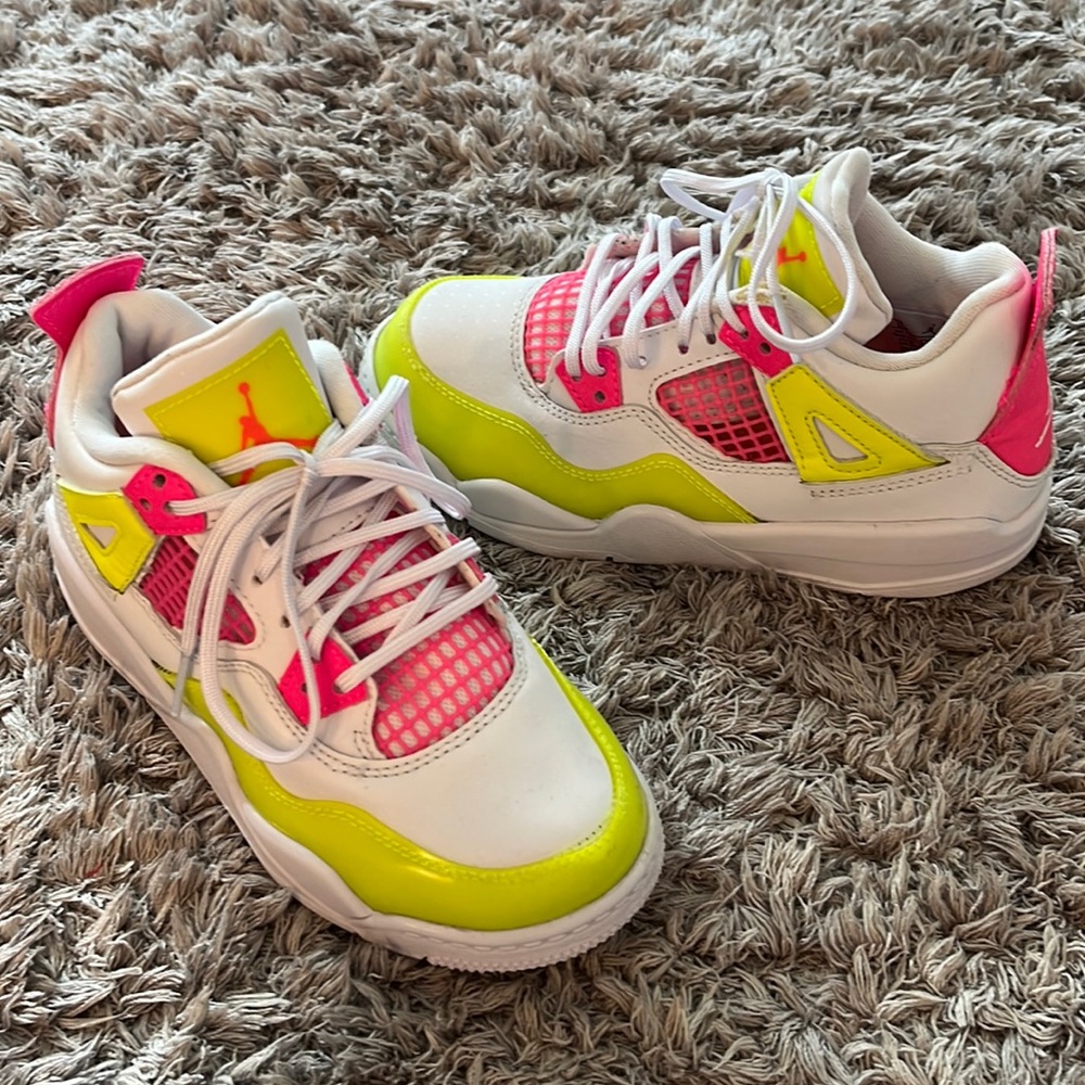 Air Jordan 4 Retro Lemon Venom Girls Shoe Size 12C